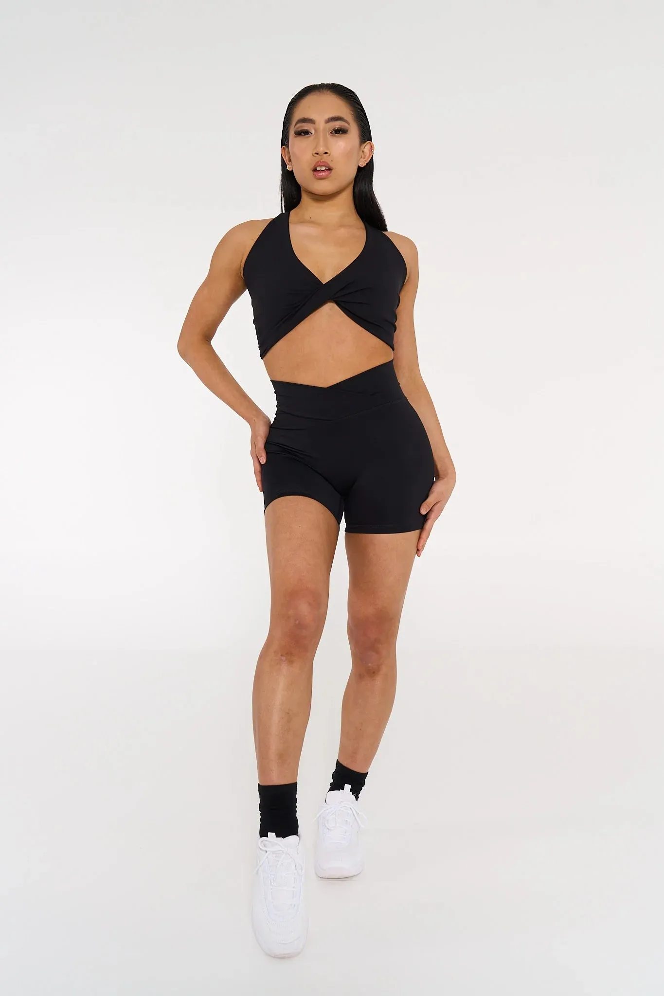 Claudia Dean 4"  V Shorts